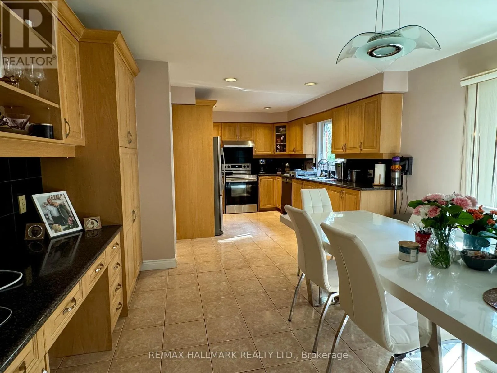 131 HORSHAM AVENUE