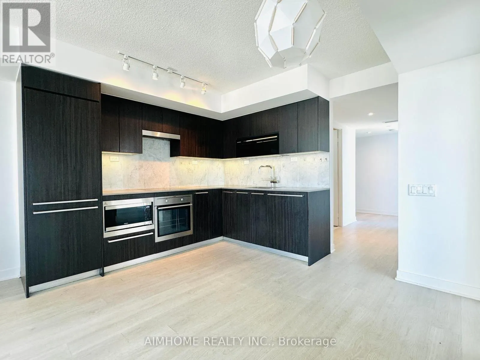 3109 - 70 QUEENS WHARF ROAD