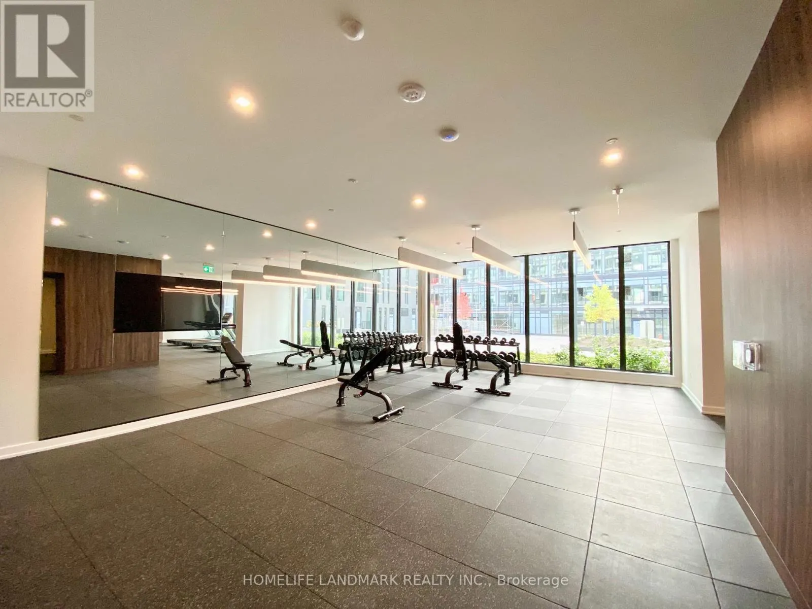 528 - 1 KYLE LOWRY ROAD