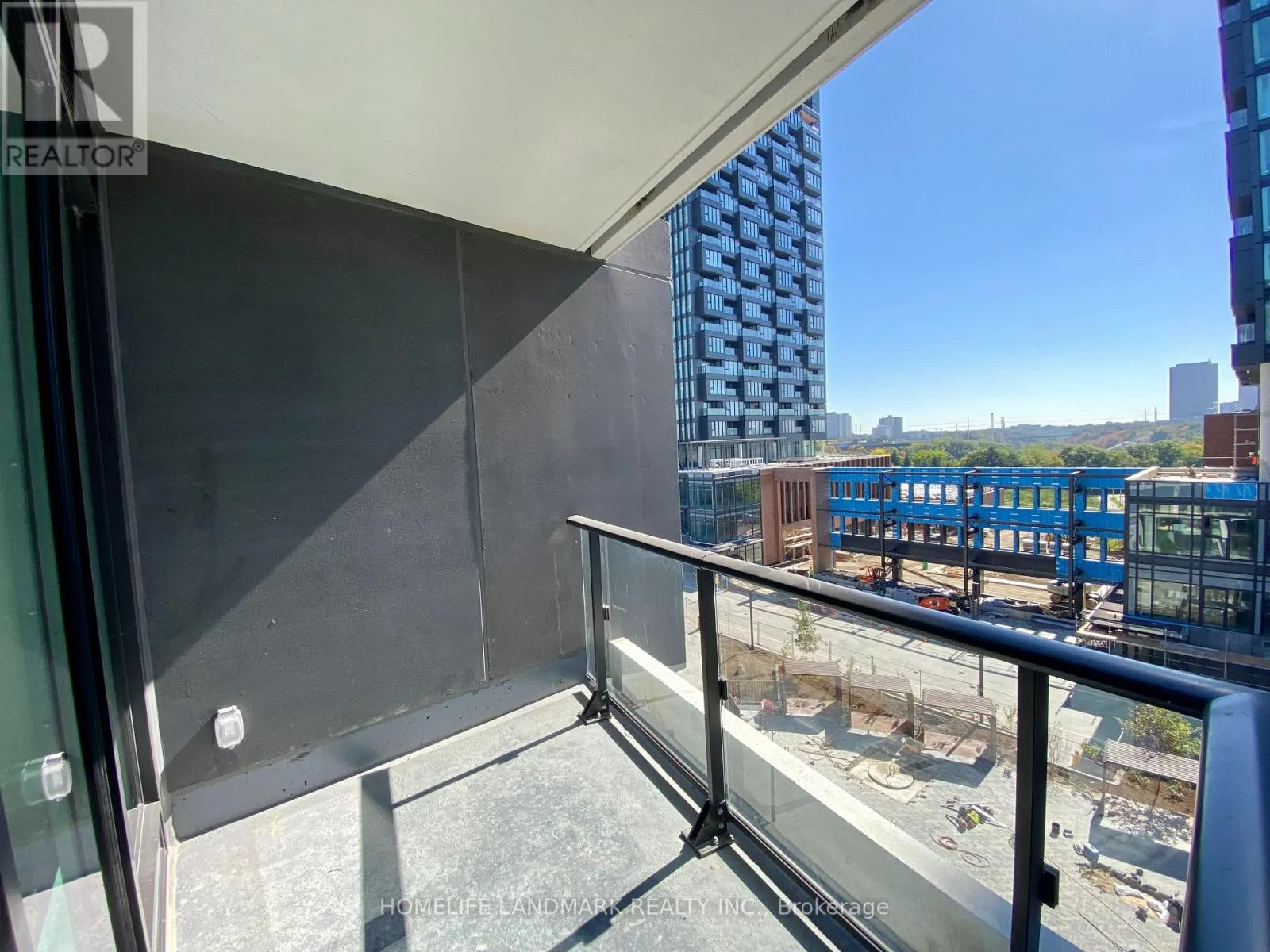 528 - 1 KYLE LOWRY ROAD