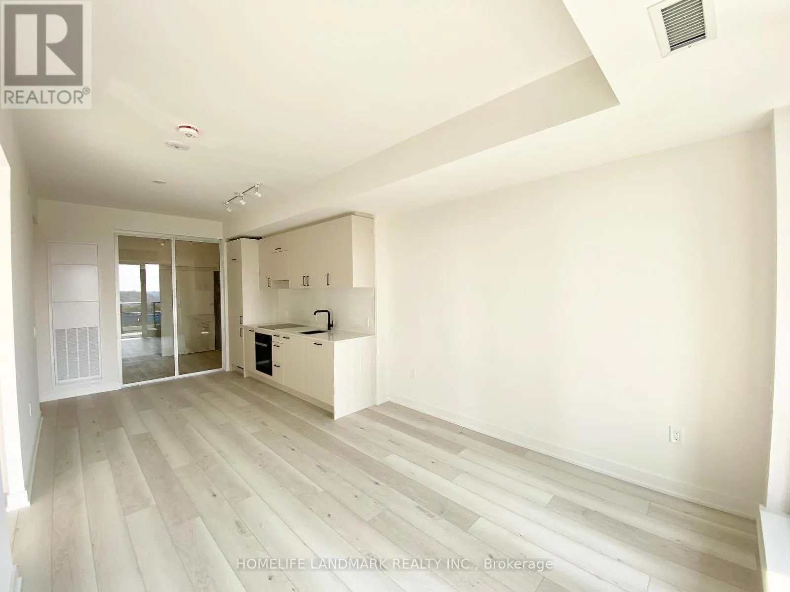 528 - 1 KYLE LOWRY ROAD