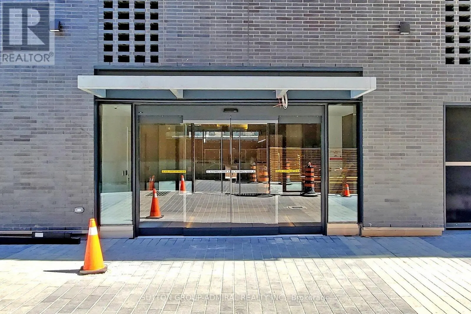 1412 - 158 FRONT STREET E