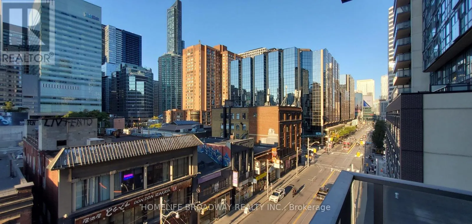 832 - 111 ELIZABETH STREET