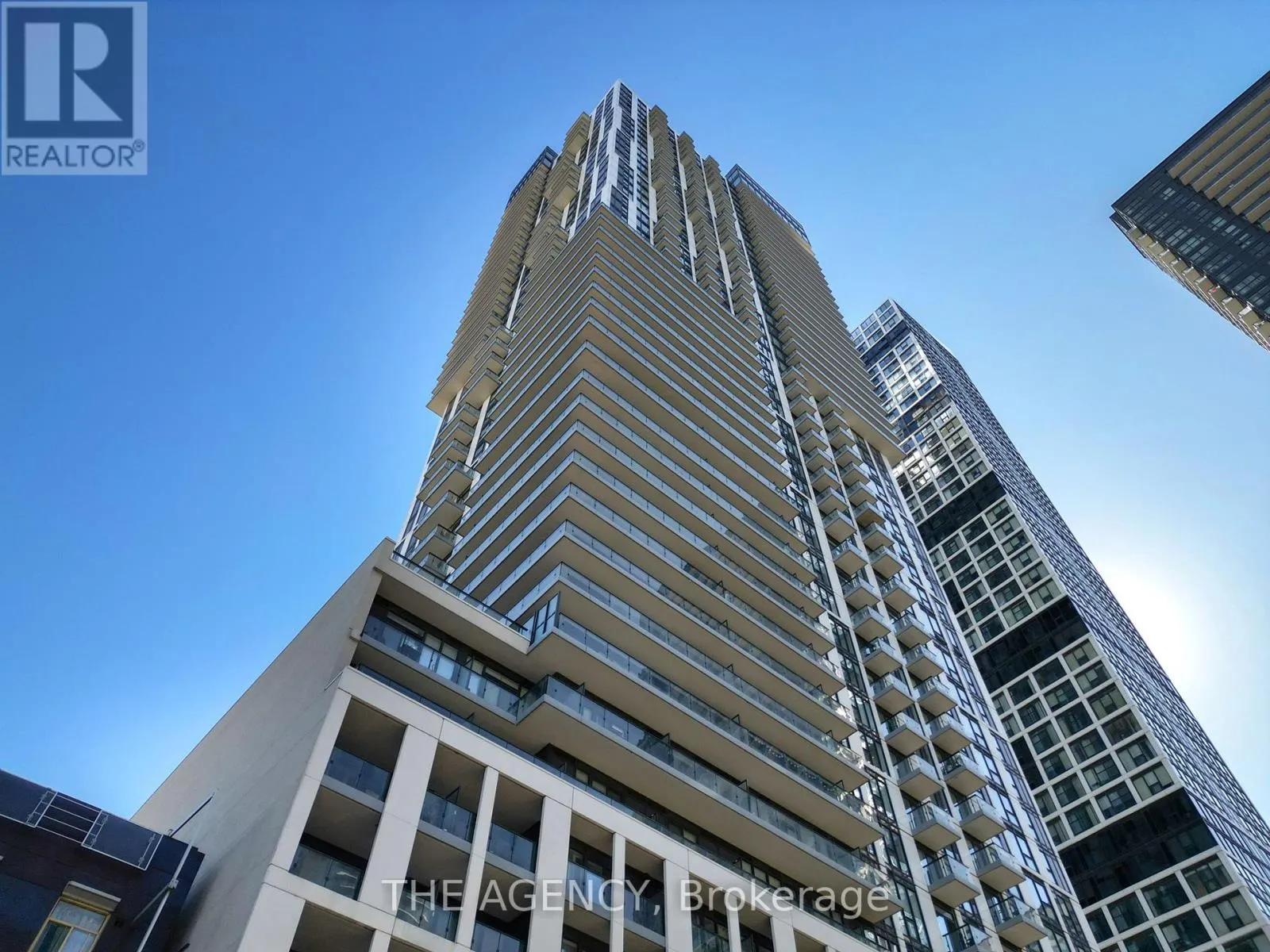 4807 - 251 JARVIS STREET