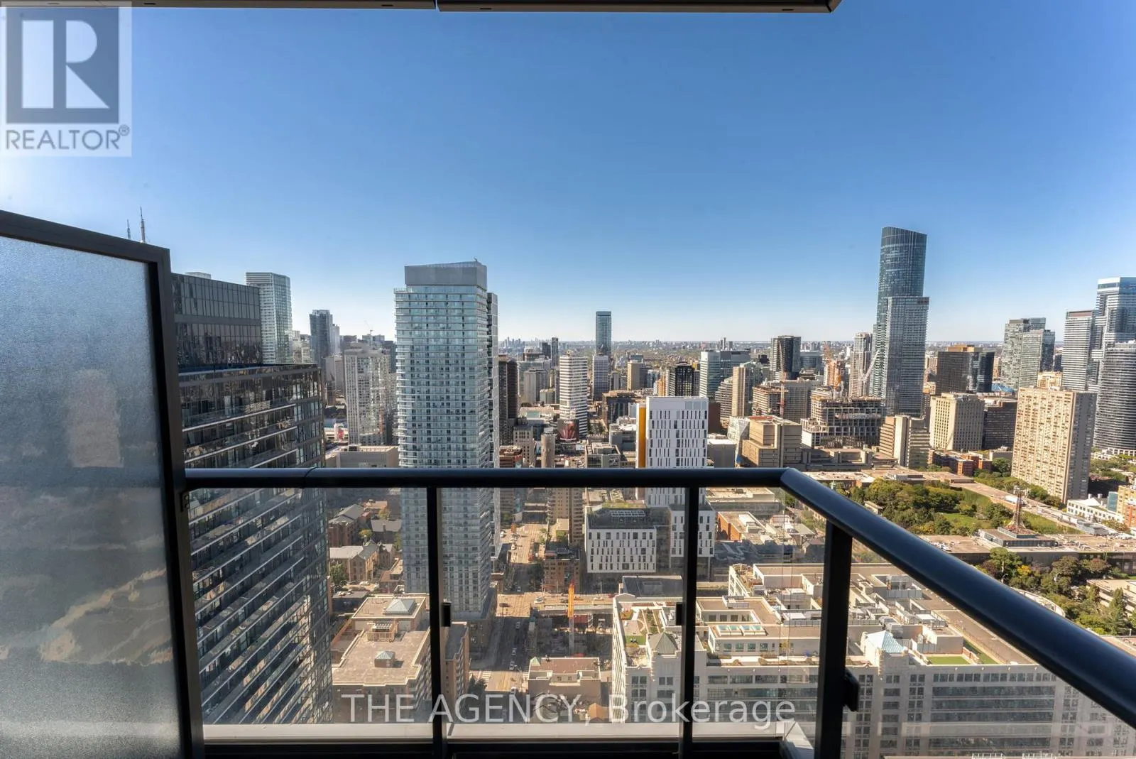 4807 - 251 JARVIS STREET