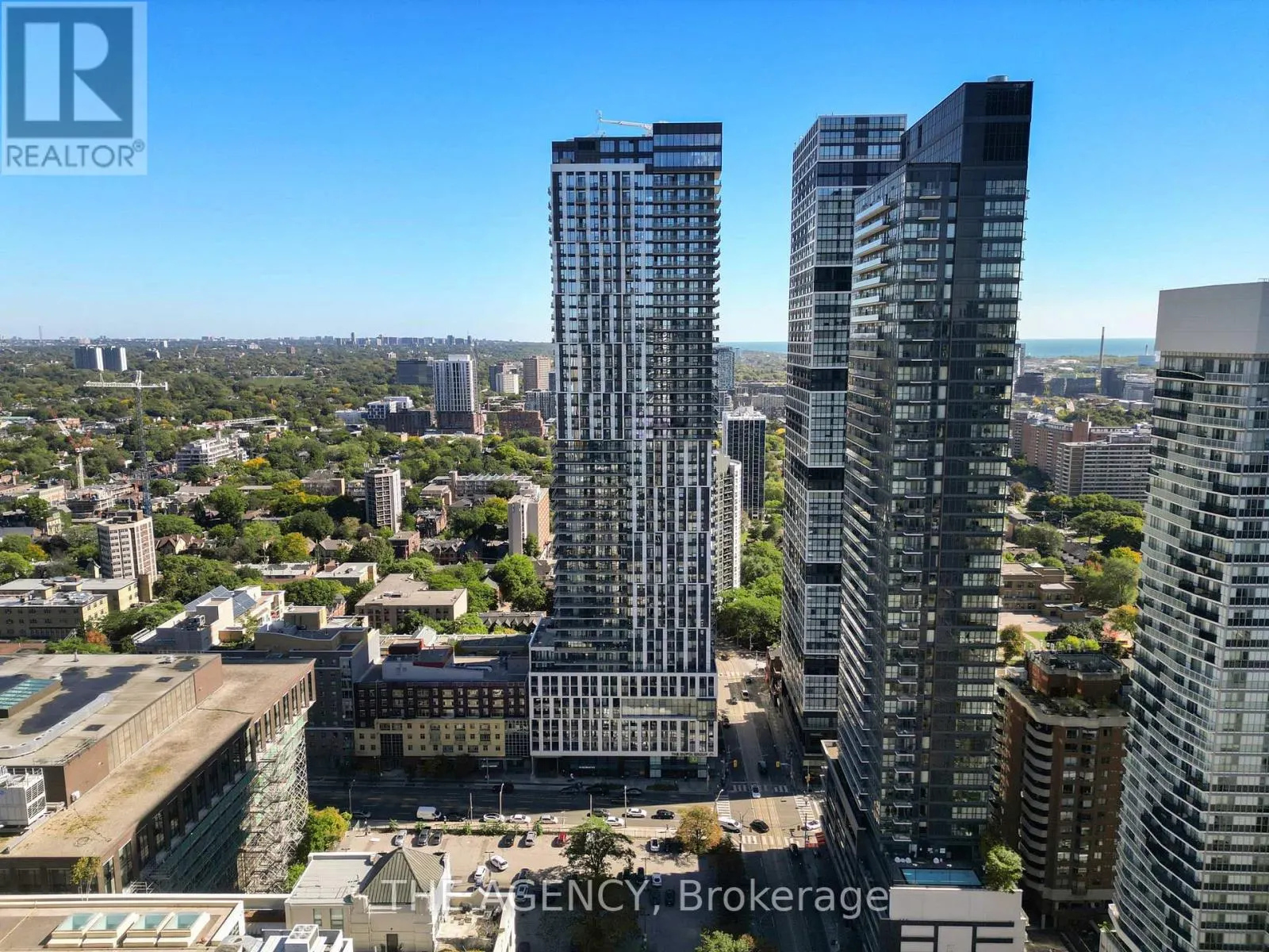 4807 - 251 JARVIS STREET