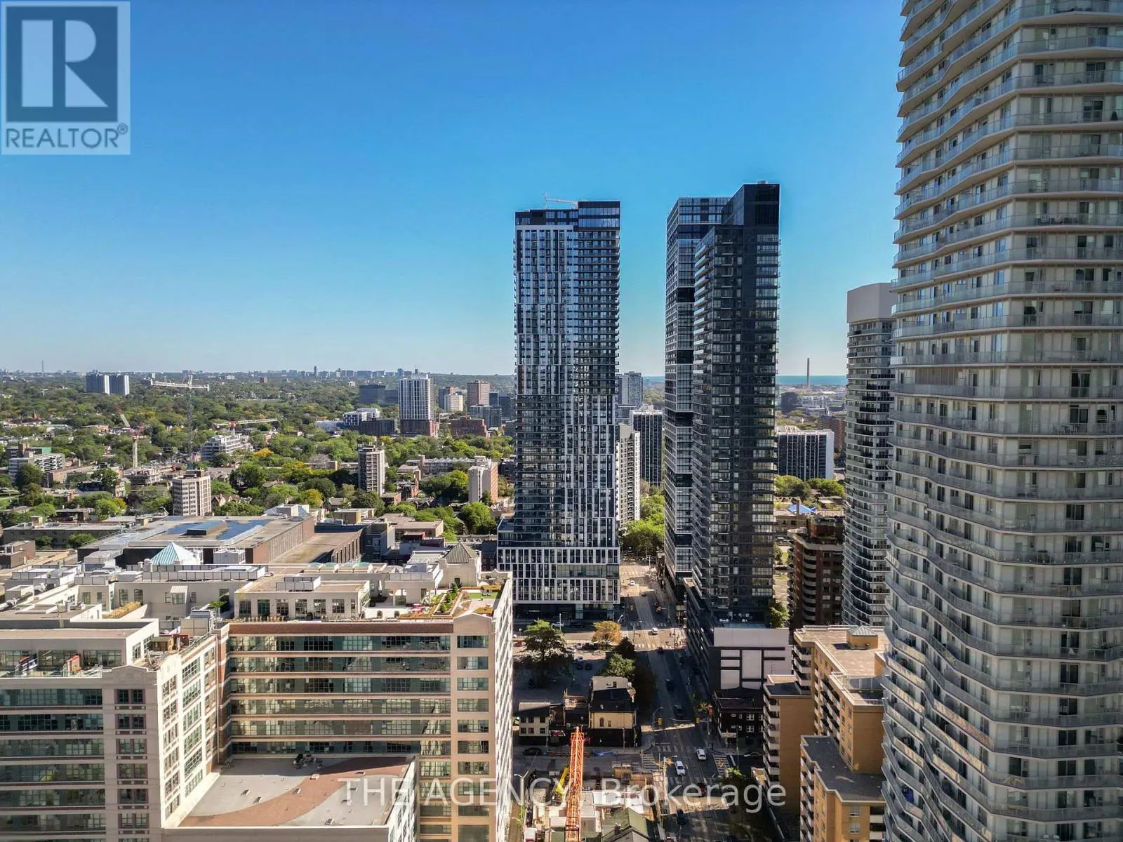 4807 - 251 JARVIS STREET