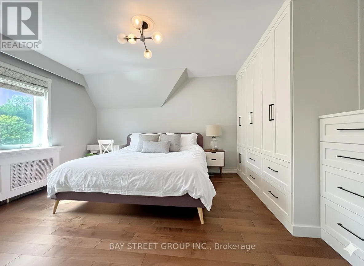 230 CHAPLIN CRESCENT