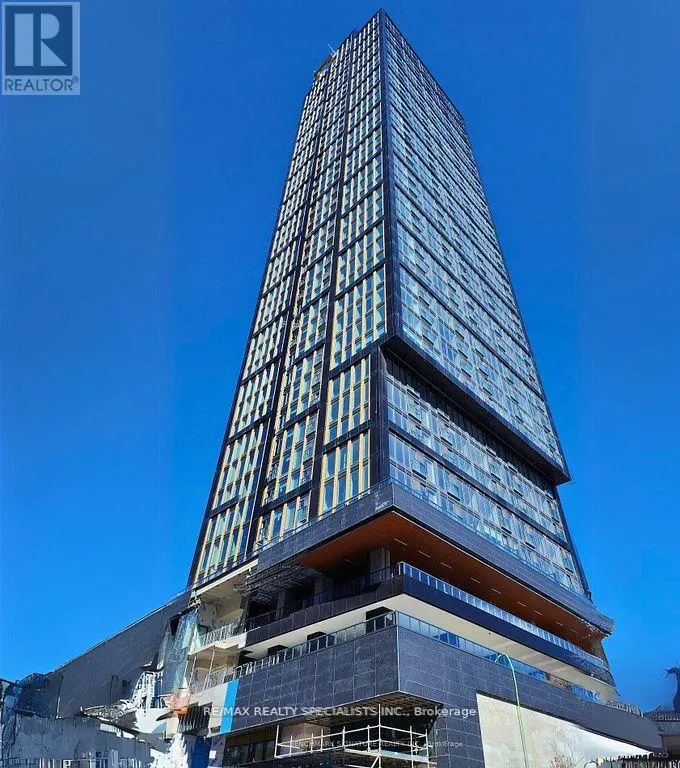 2611 - 319 JARVIS STREET