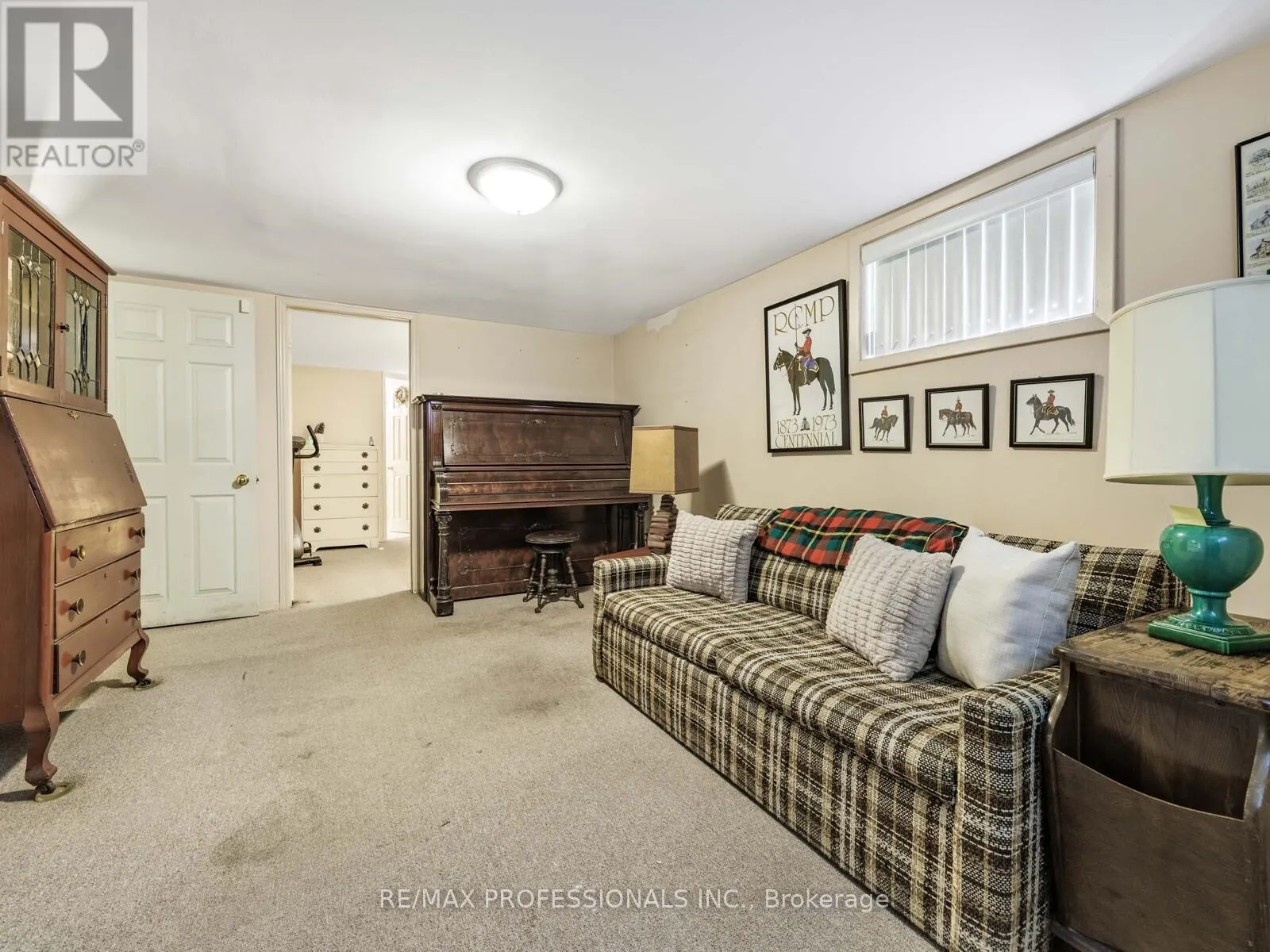 55 CRAIGMORE CRESCENT