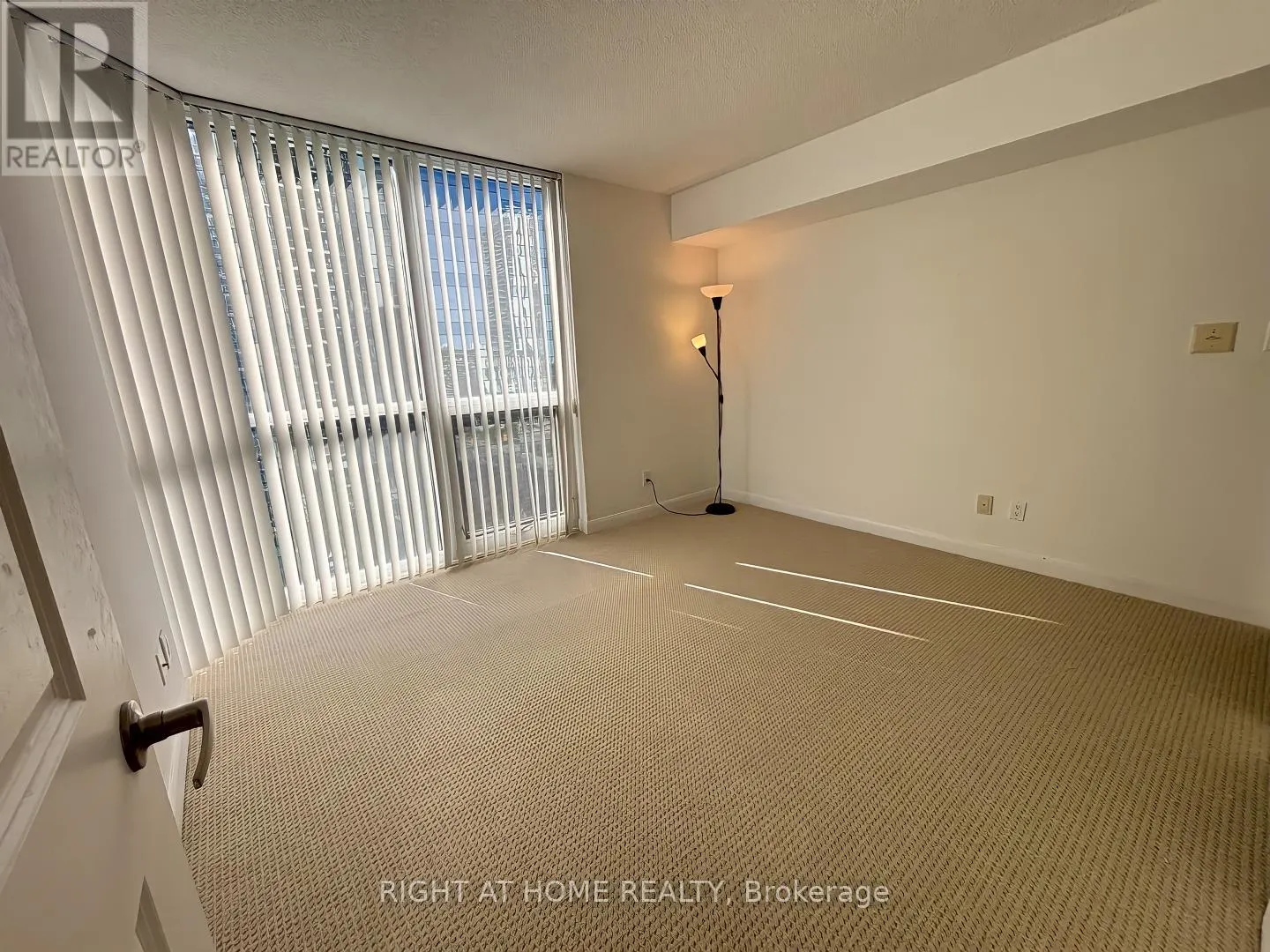 1009 - 5791 YONGE STREET
