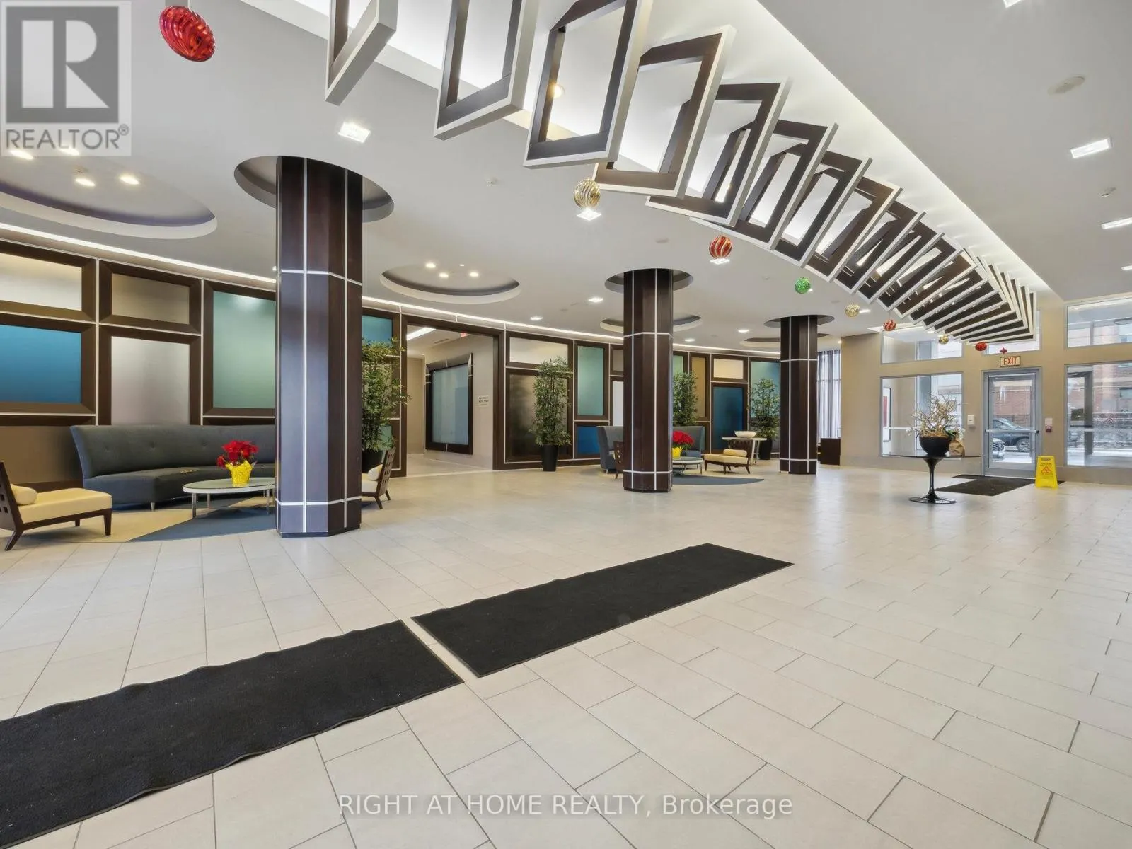 1009 - 5791 YONGE STREET