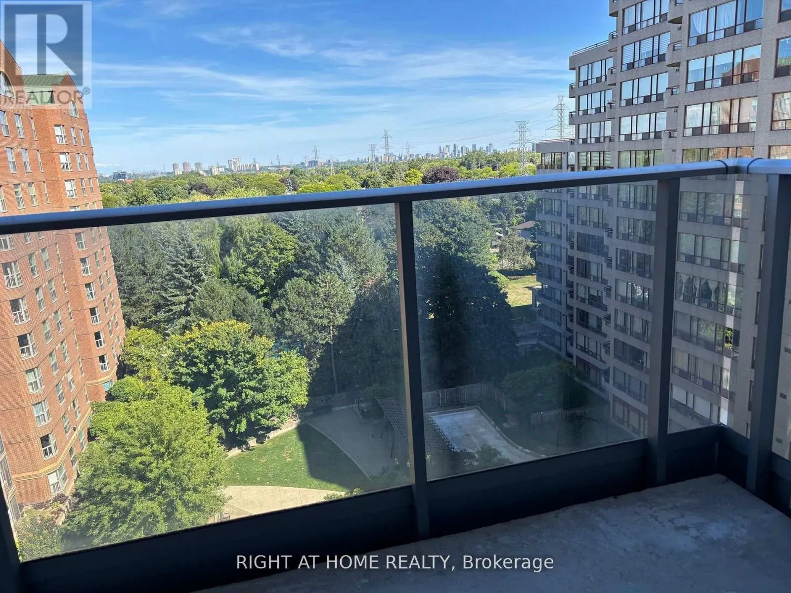 1009 - 5791 YONGE STREET