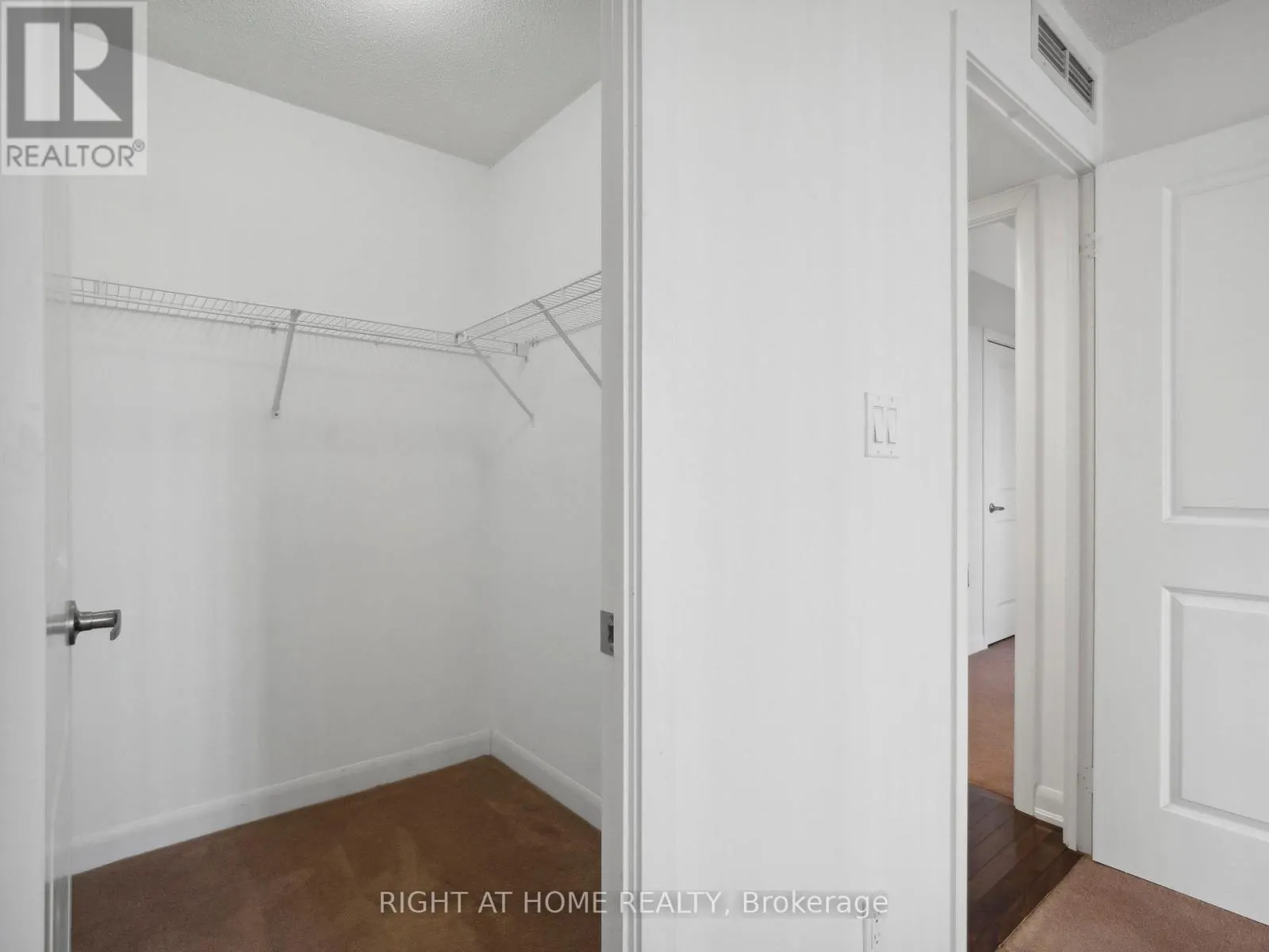 1009 - 5791 YONGE STREET