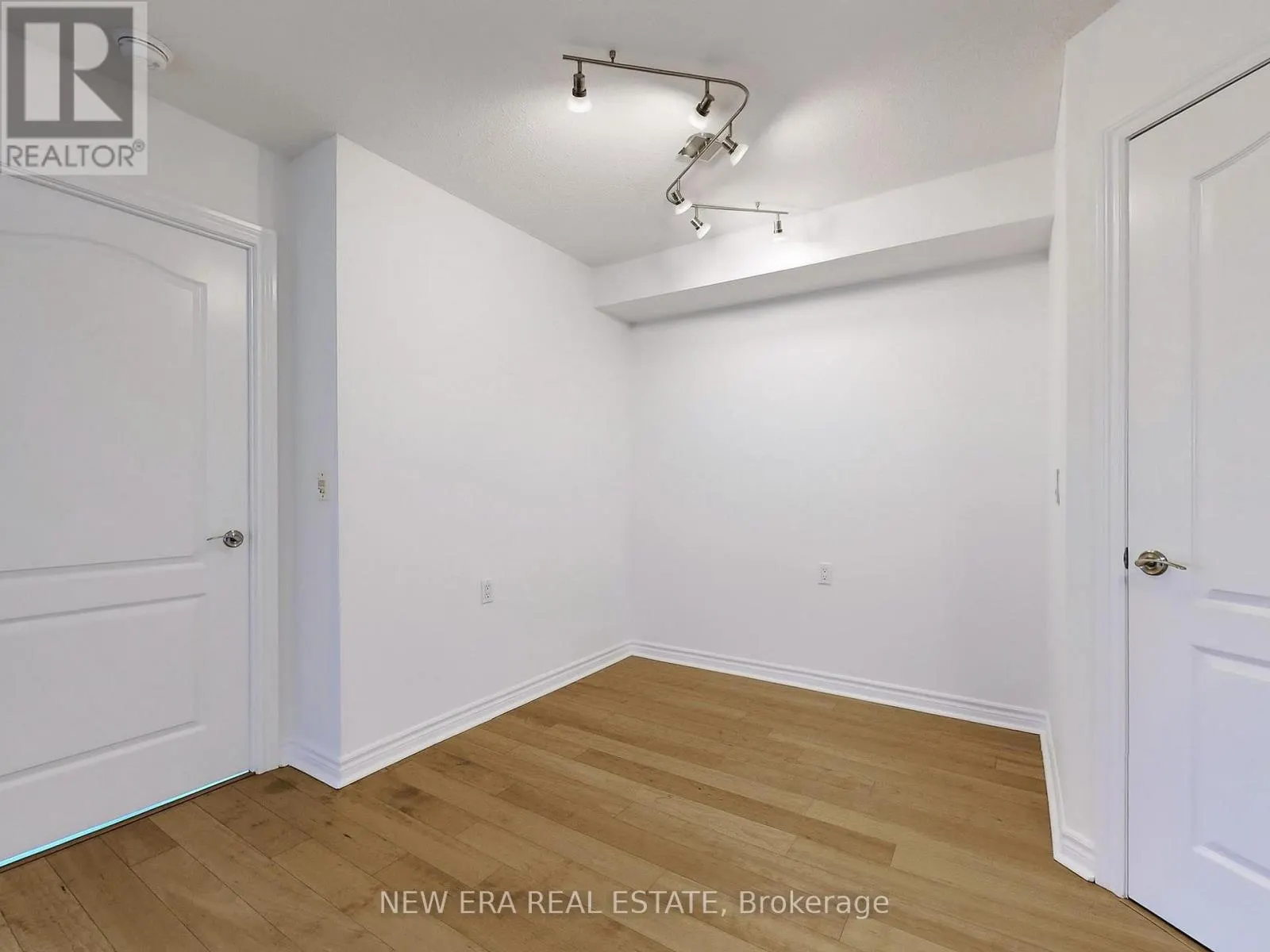 706 - 1030 SHEPPARD AVENUE W