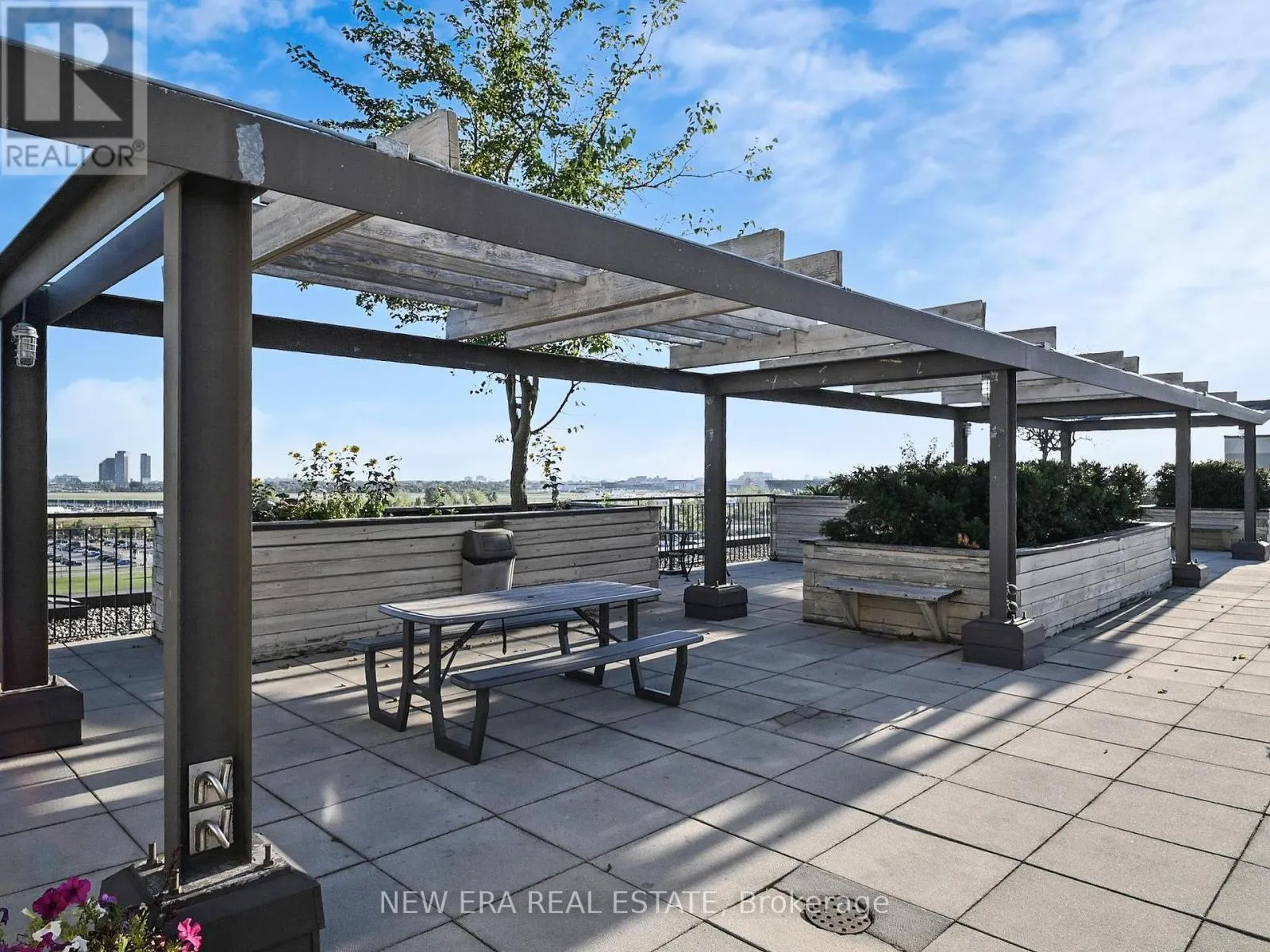 706 - 1030 SHEPPARD AVENUE W