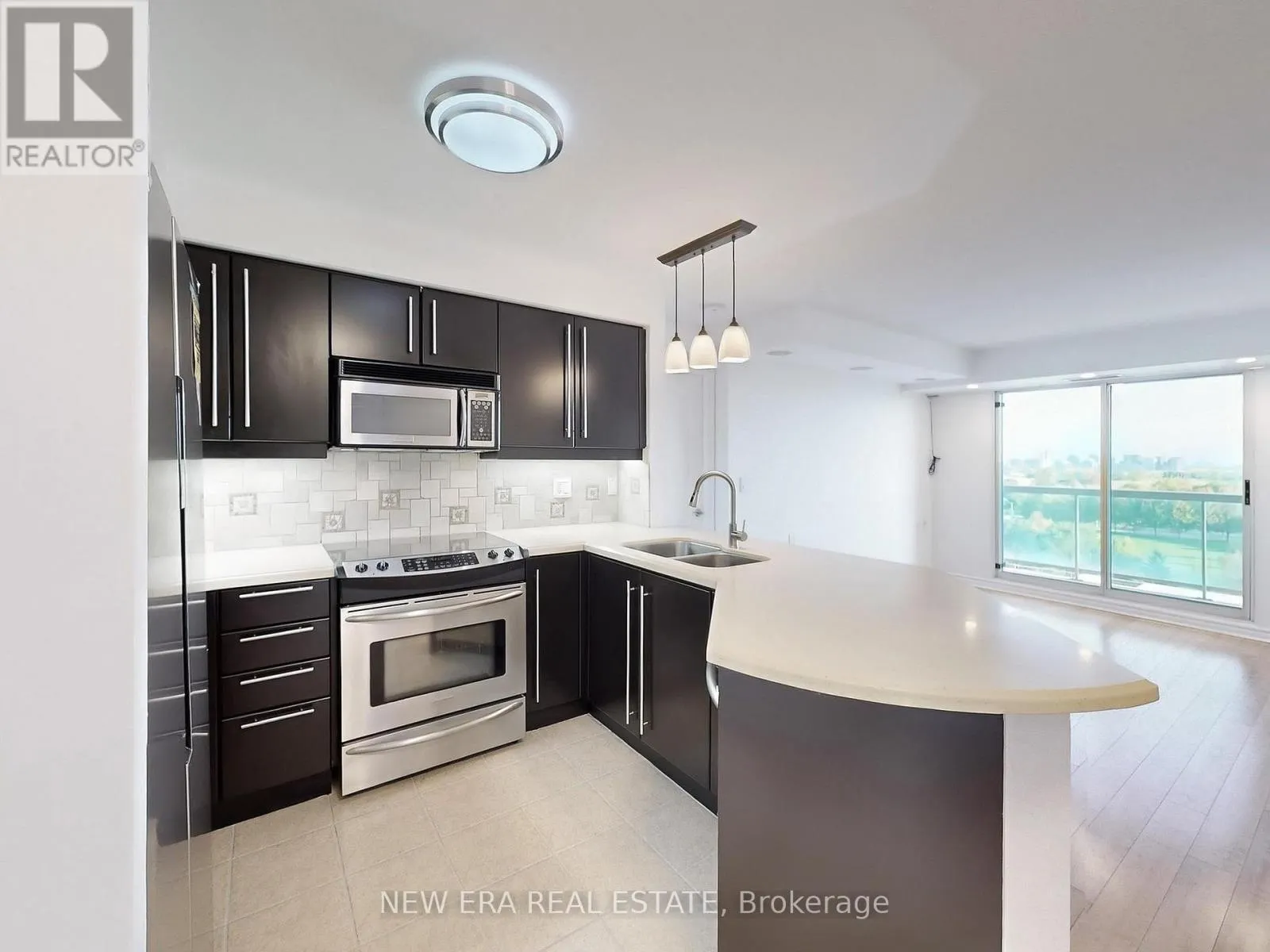 706 - 1030 SHEPPARD AVENUE W