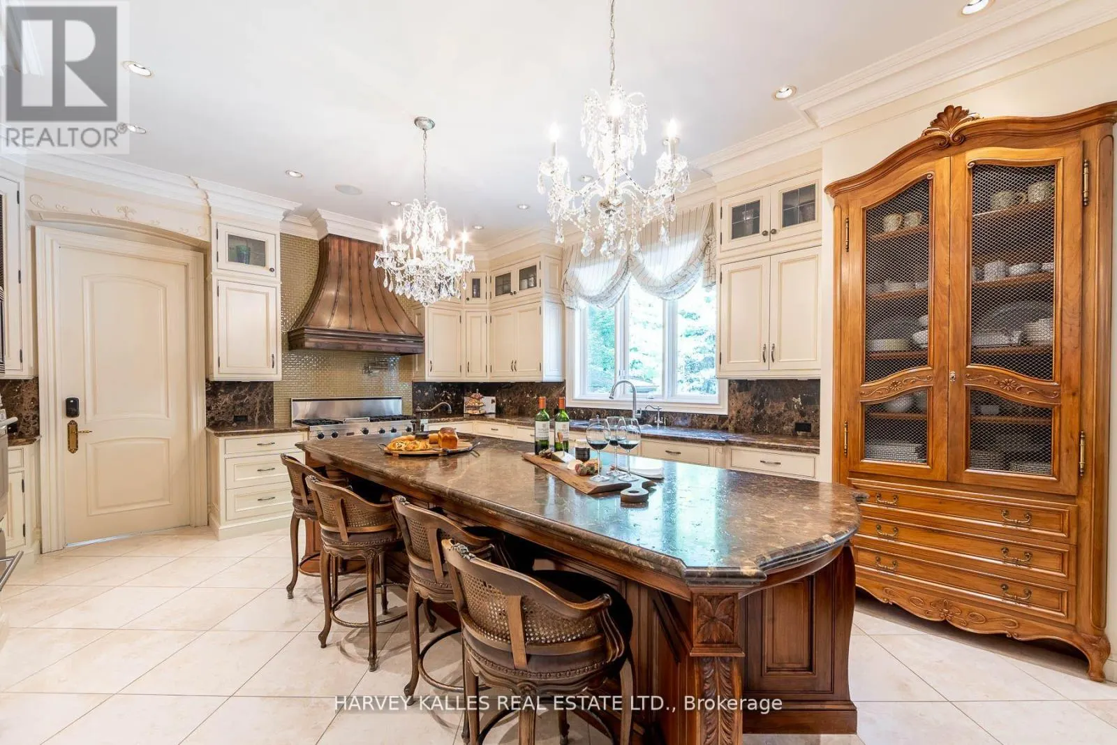 48 WIMPOLE DRIVE