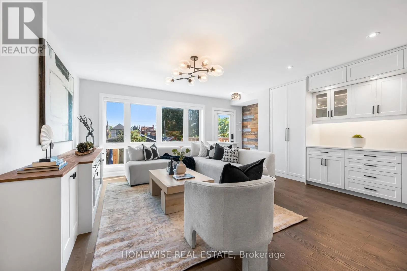 17 EARNSCLIFFE ROAD