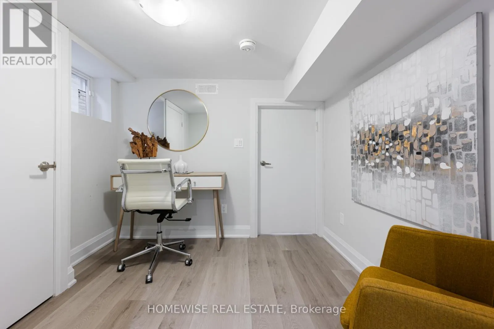 17 EARNSCLIFFE ROAD