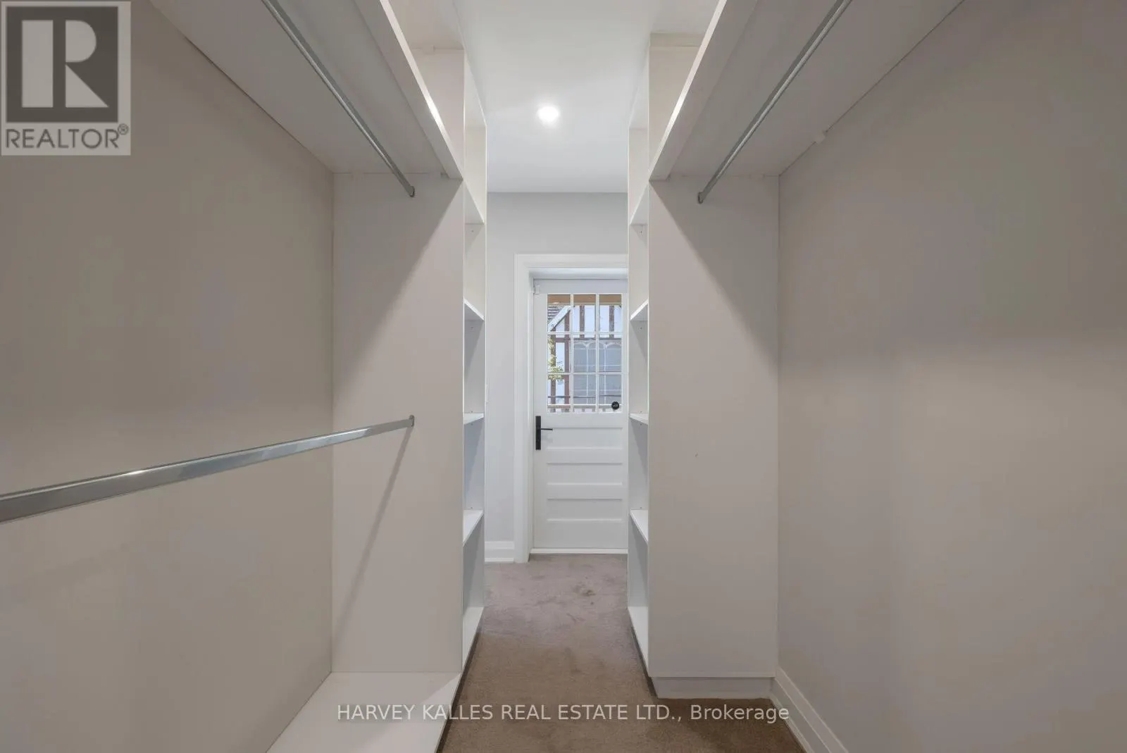 7 EDGEDALE ROAD