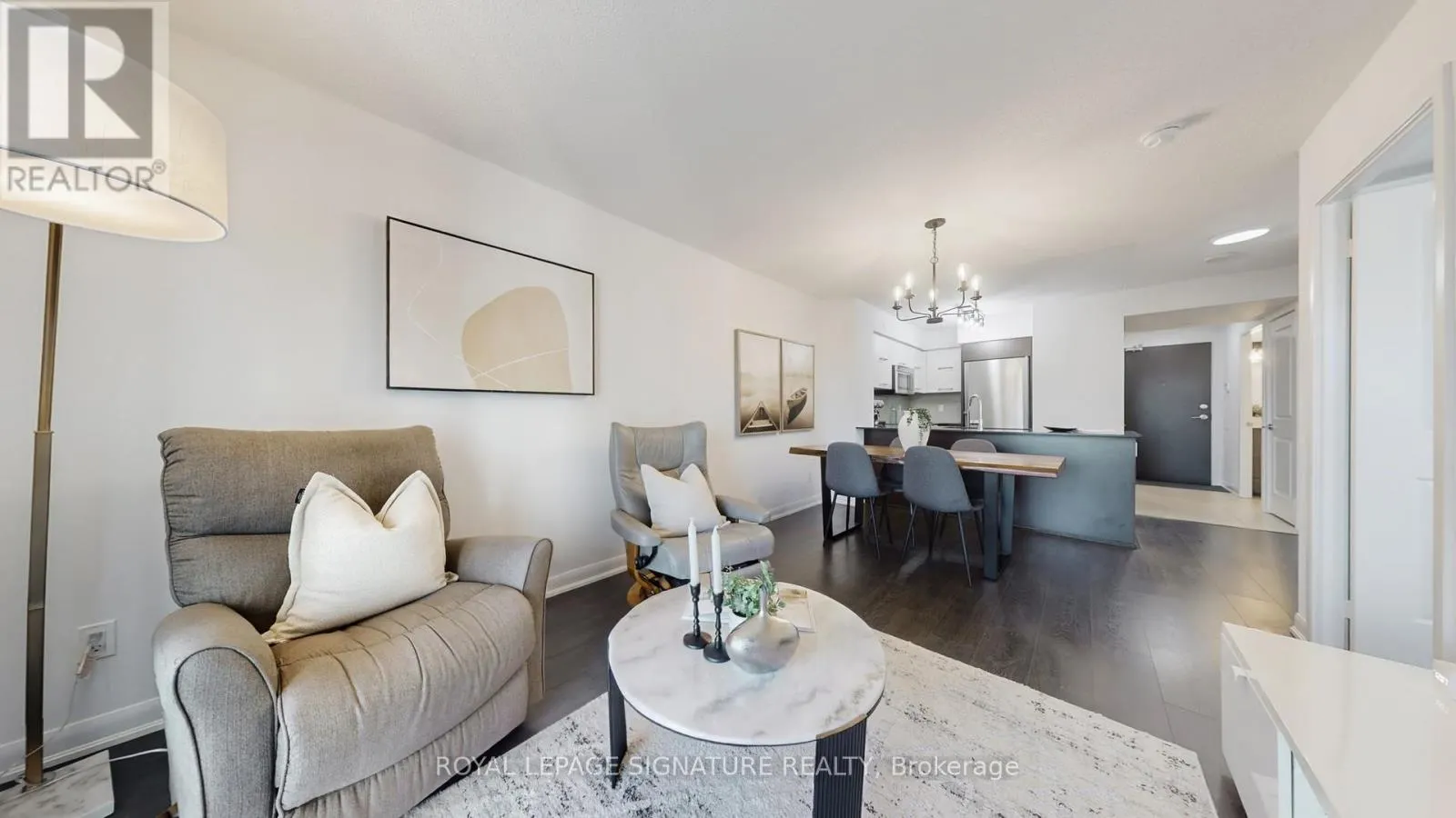 1807 - 5162 YONGE STREET