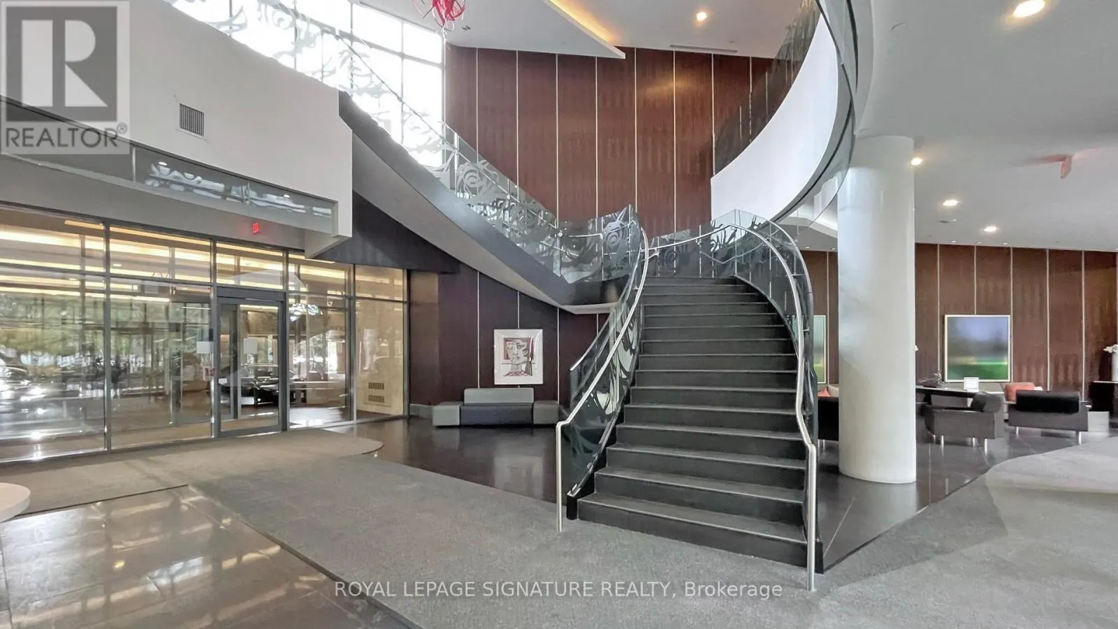 1807 - 5162 YONGE STREET