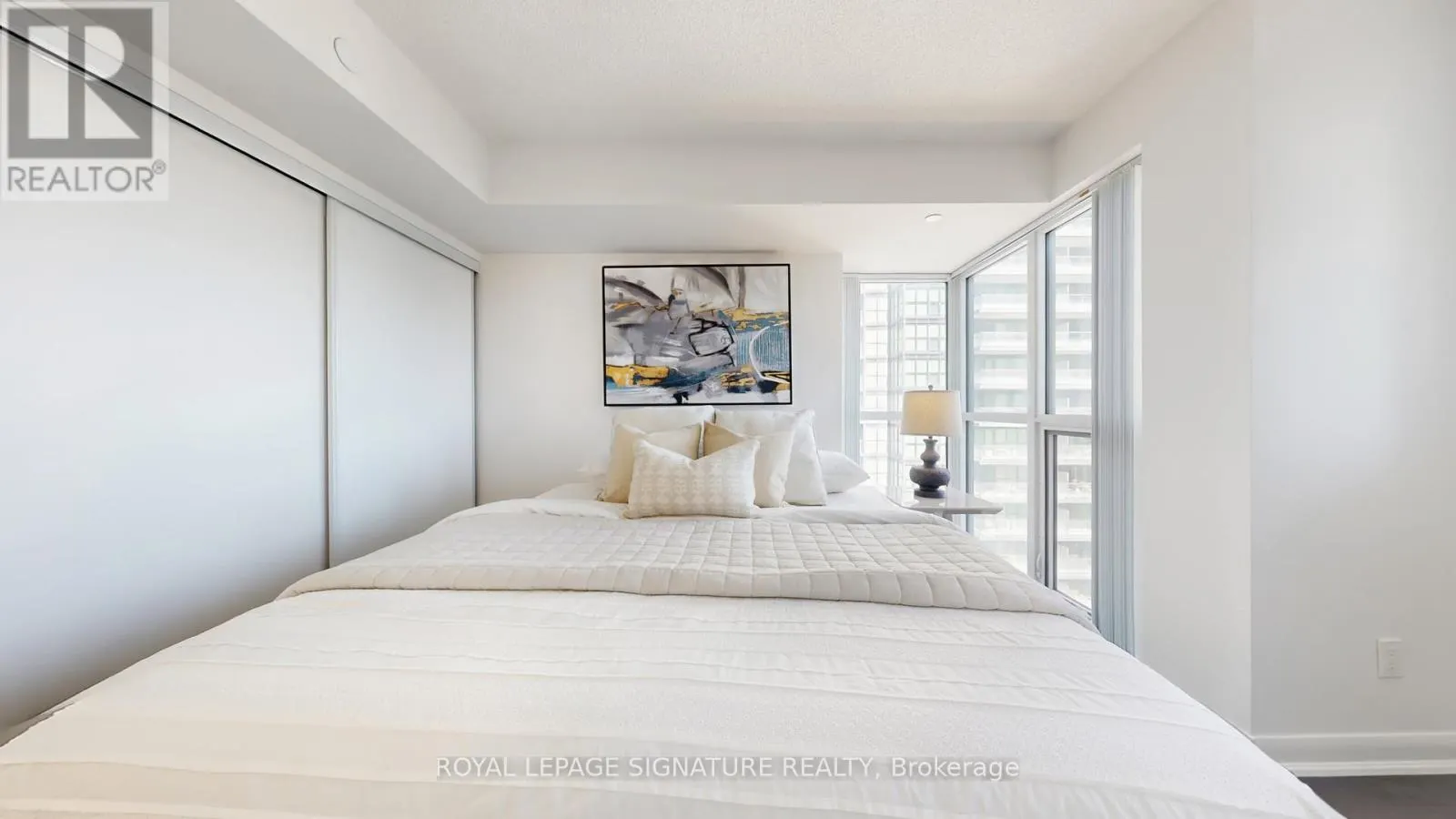 1807 - 5162 YONGE STREET