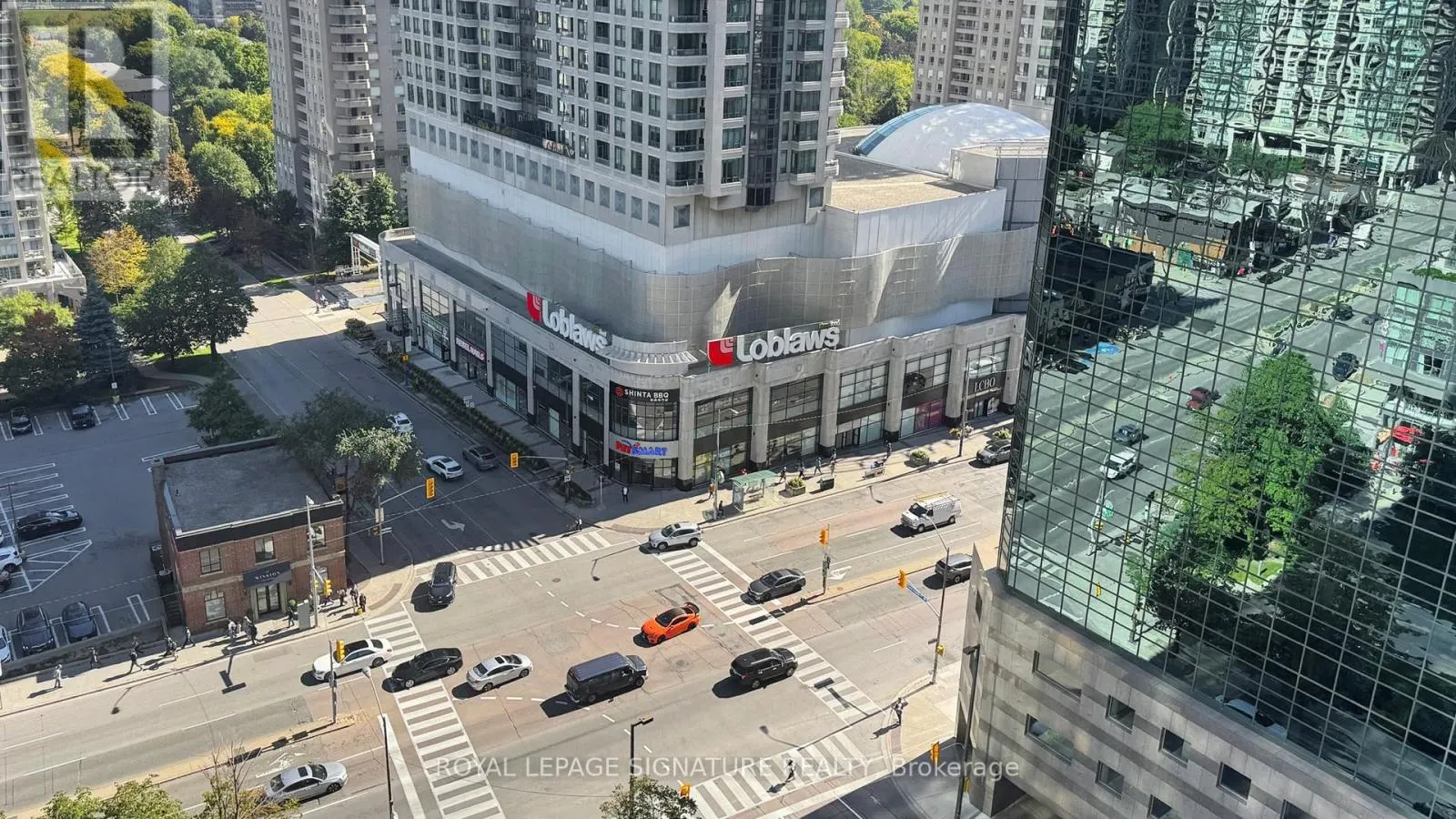 1807 - 5162 YONGE STREET