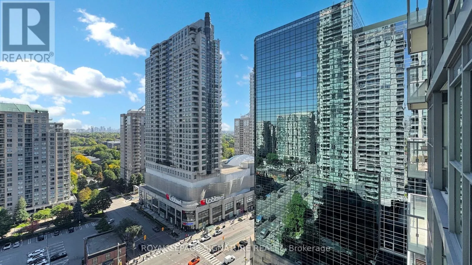 1807 - 5162 YONGE STREET