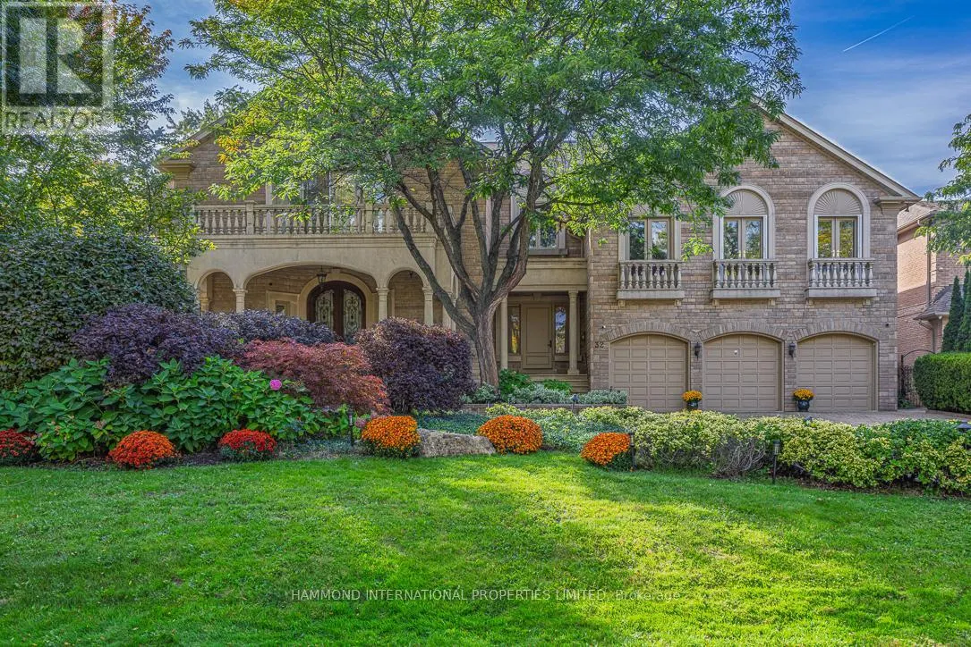 32 ARJAY CRESCENT