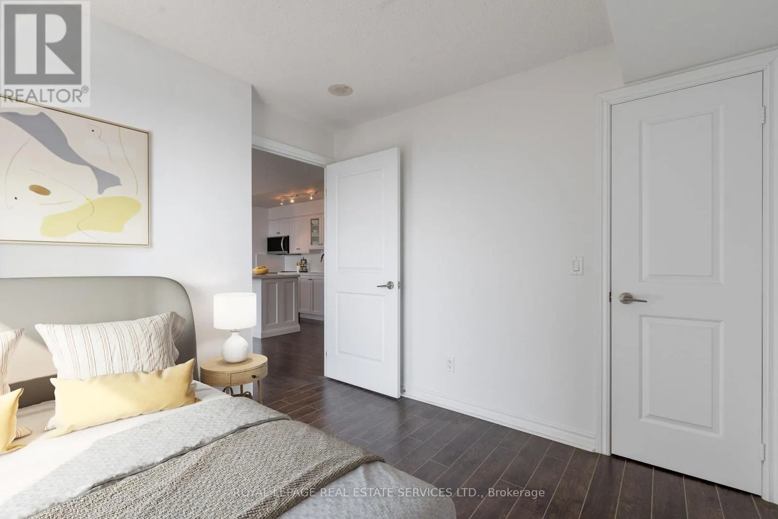1807 - 100 WESTERN BATTERY ROAD