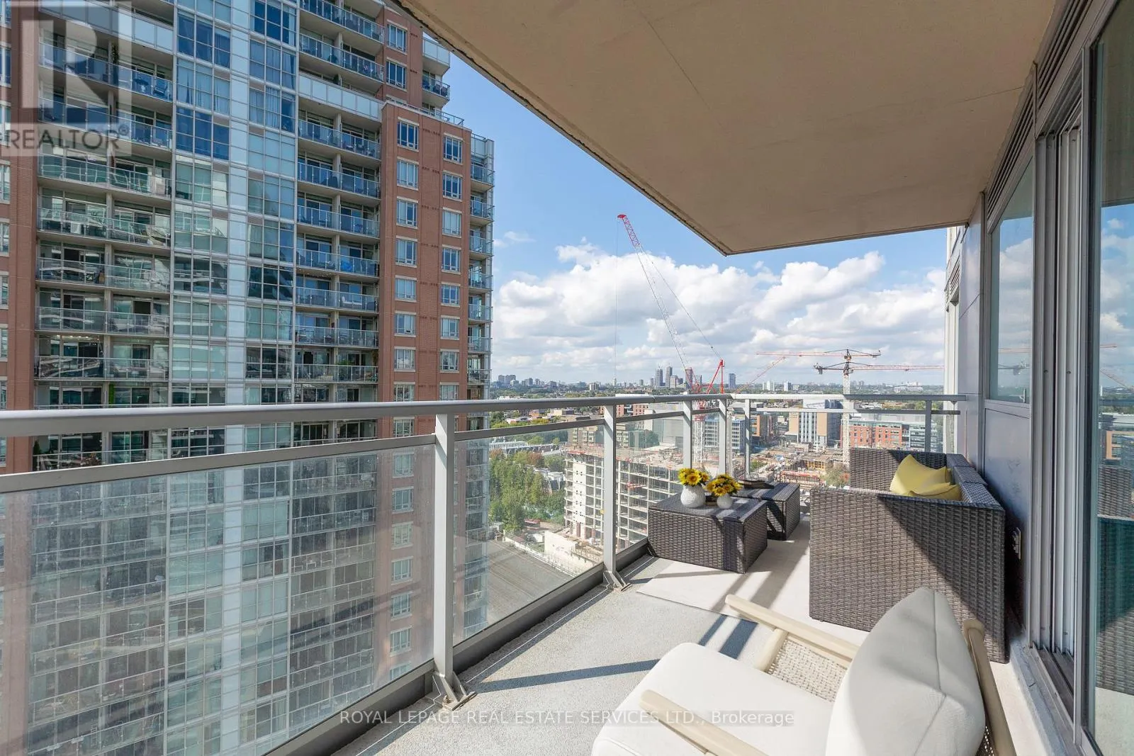 1807 - 100 WESTERN BATTERY ROAD
