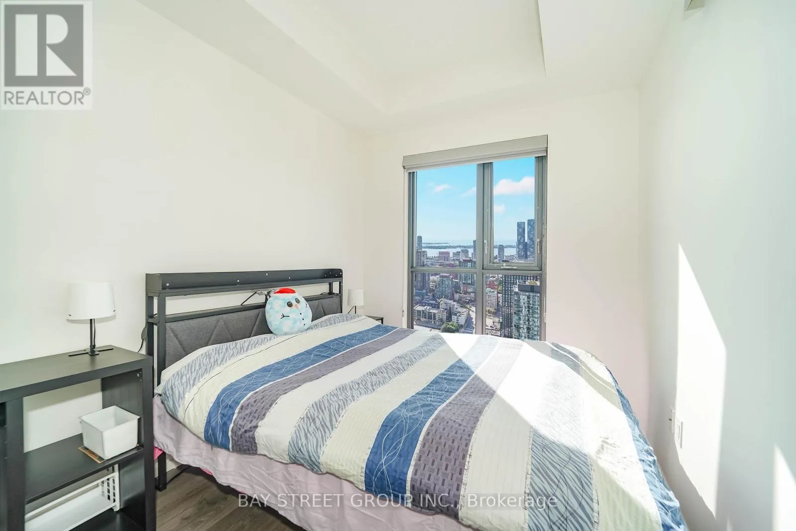 4302 - 159 DUNDAS STREET E