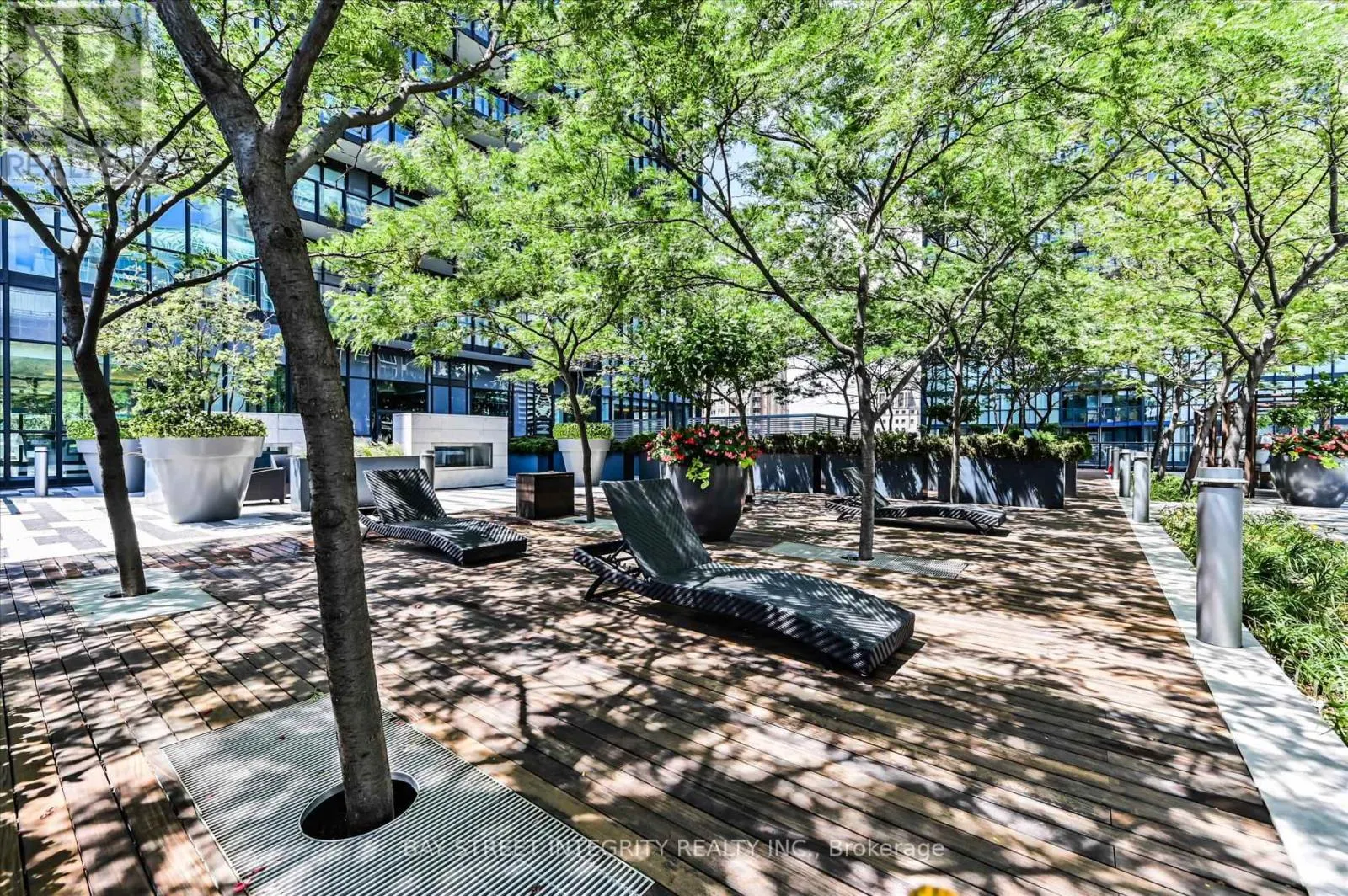3203 - 101 CHARLES STREET E