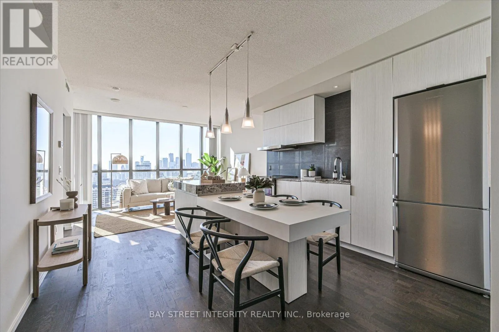 3203 - 101 CHARLES STREET E