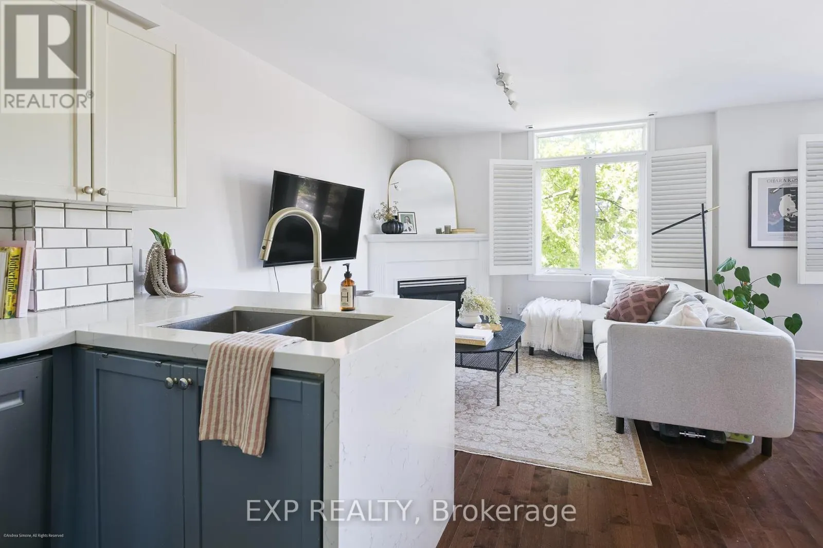 307 - 3 SHANK ST. STREET