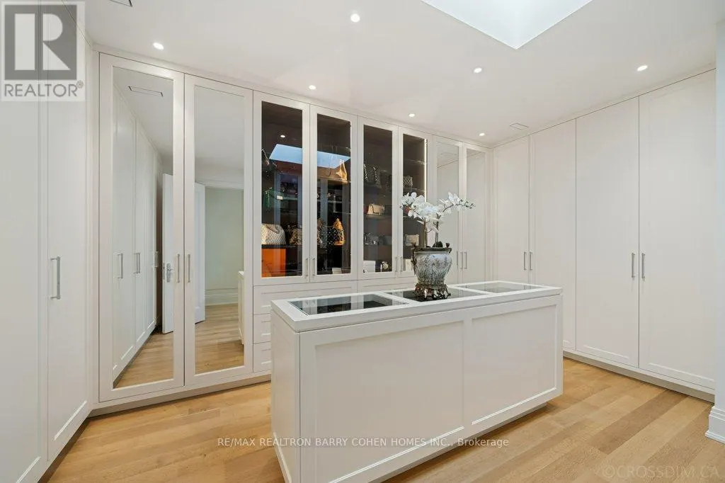 50 DANESWOOD ROAD W