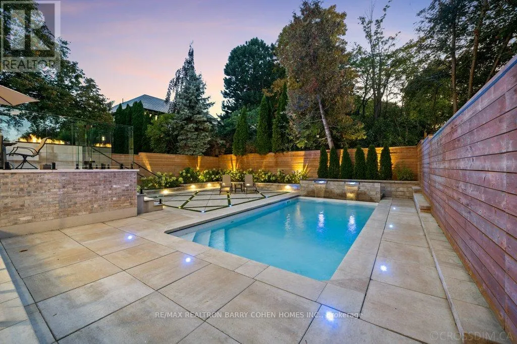 50 DANESWOOD ROAD W
