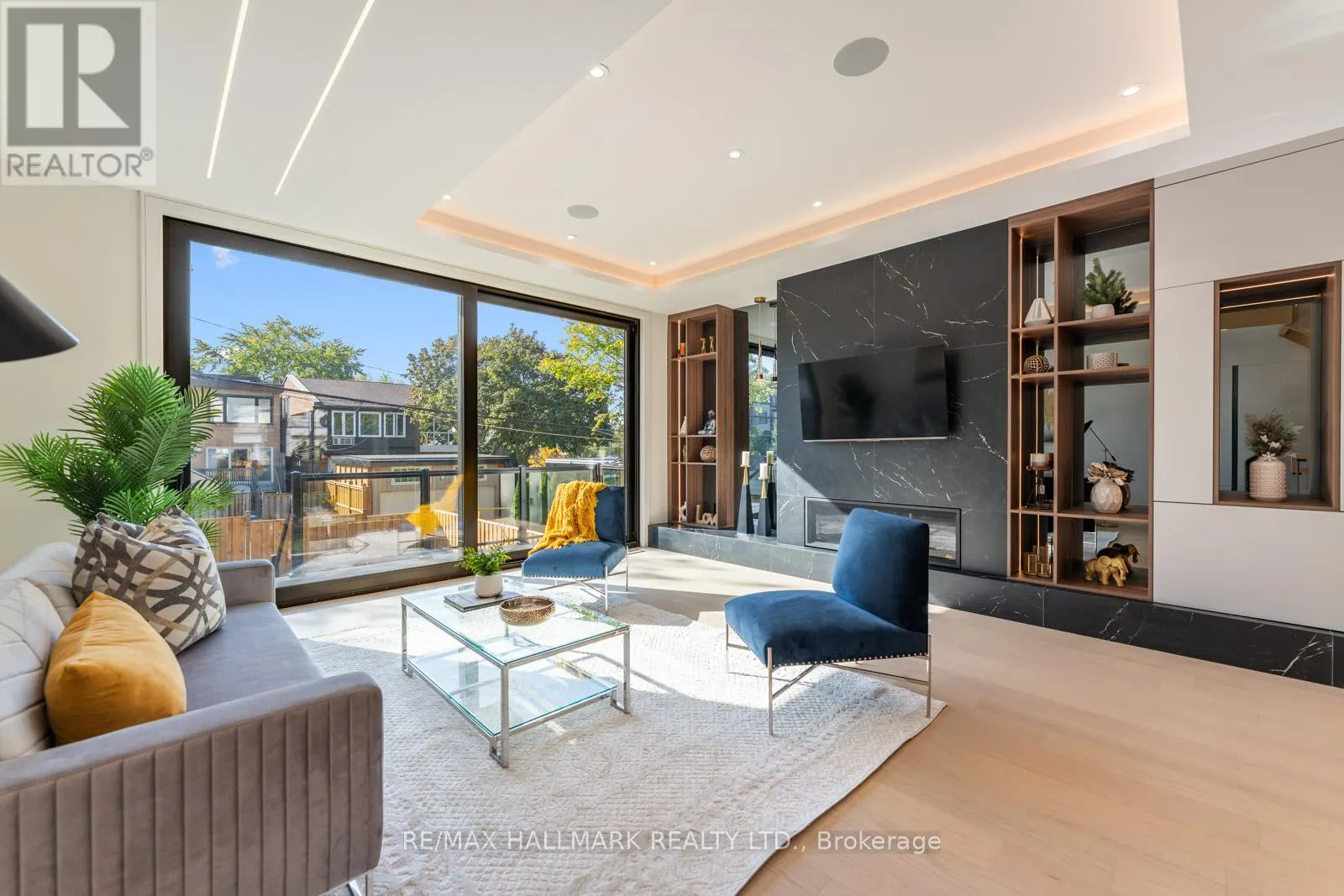 359 CRANBROOKE AVENUE