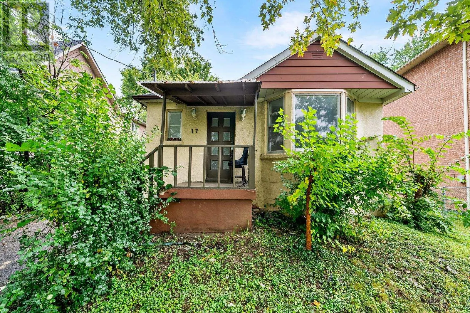 MAIN - 17 PLEASANT AVENUE