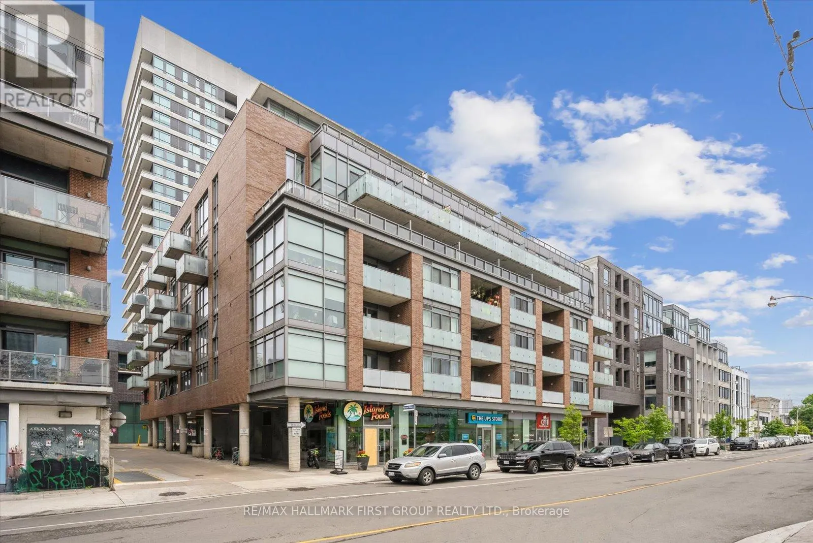 602 - 8 GLADSTONE AVENUE