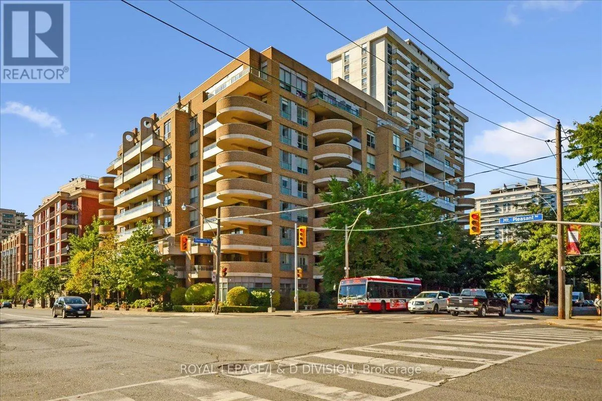 405 - 245 DAVISVILLE AVENUE