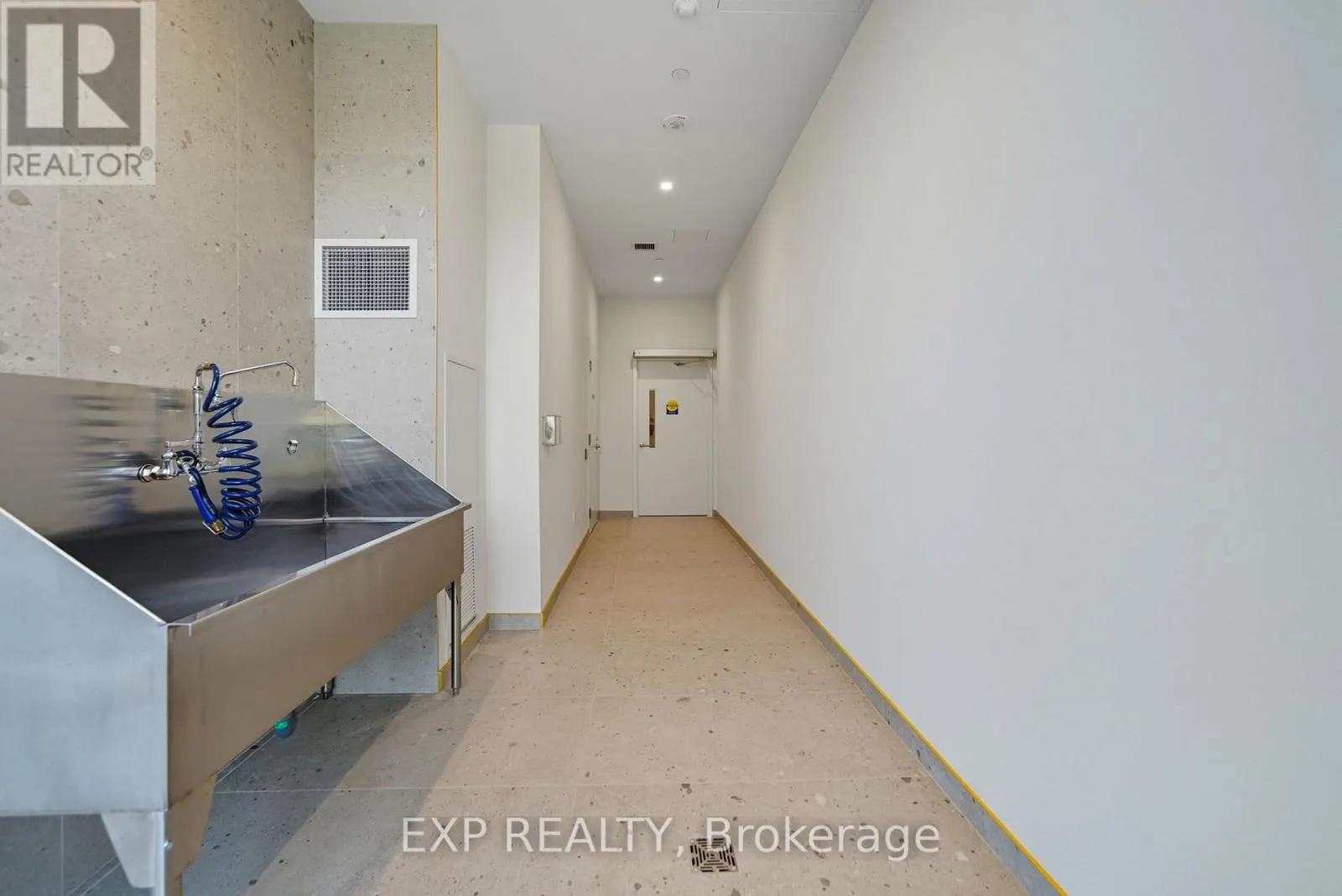 608 - 1 KYLE LOWRY ROAD