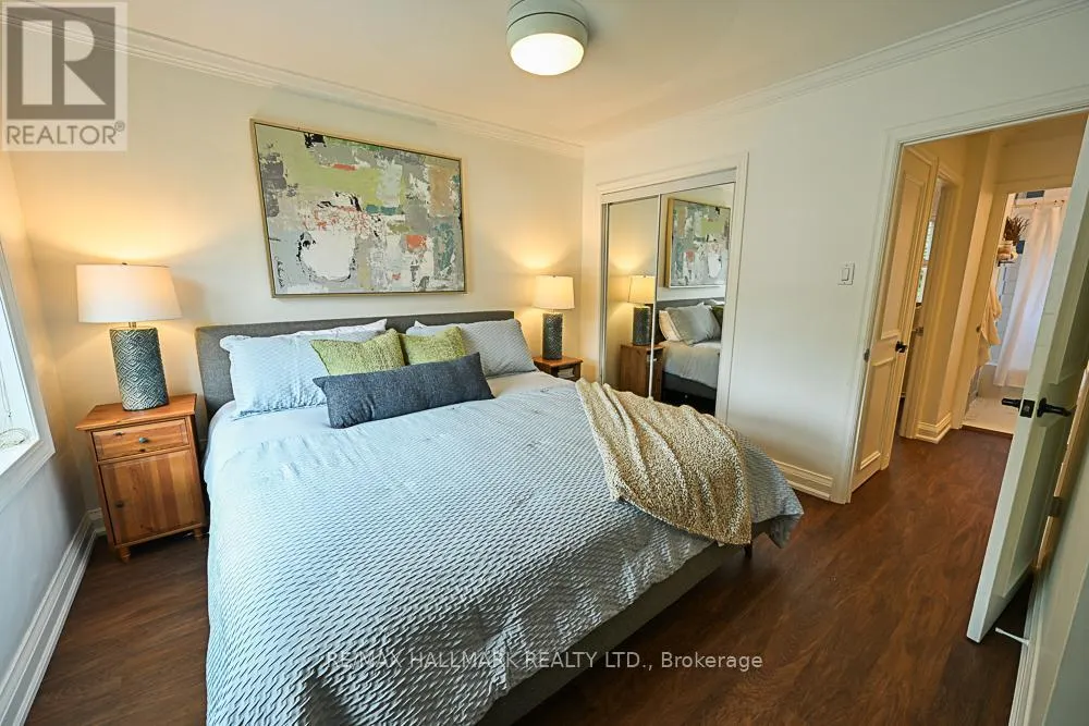 3318 BATHURST STREET