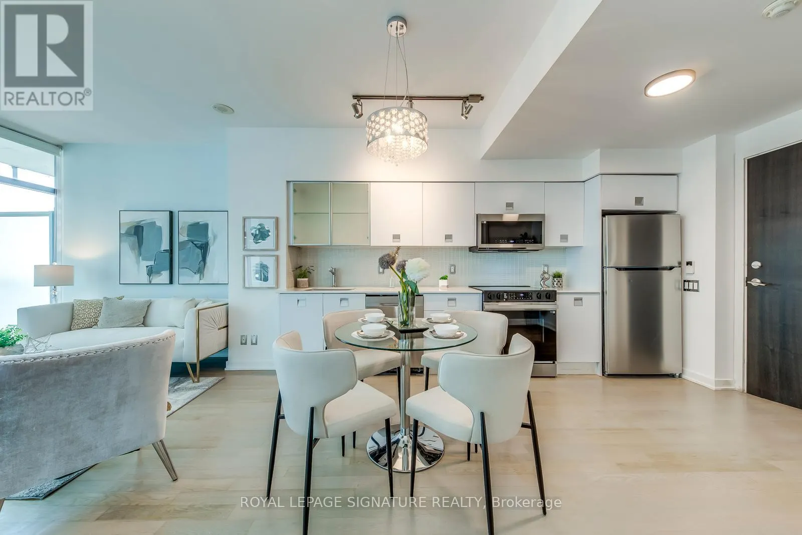 3001 - 33 CHARLES STREET E