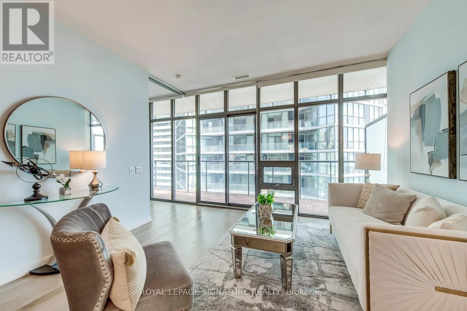 3001 - 33 CHARLES STREET E