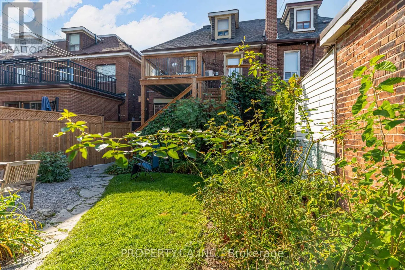 BSMNT - 127 BEATRICE STREET