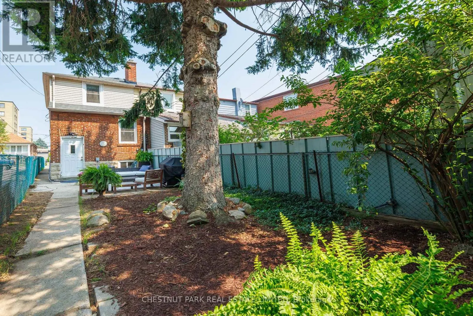 154 CEDRIC AVENUE