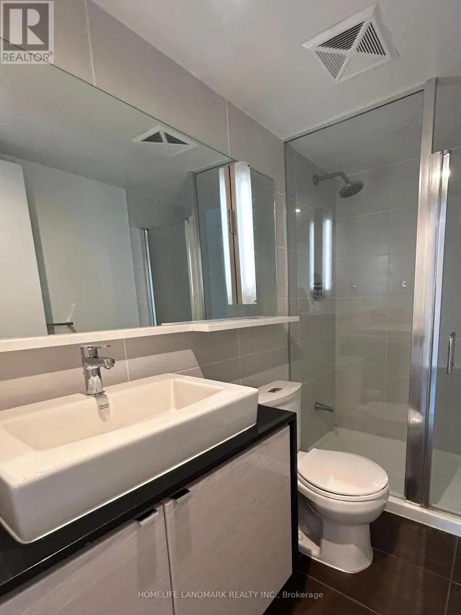 318 - 72 ESTHER SHINER BOULEVARD